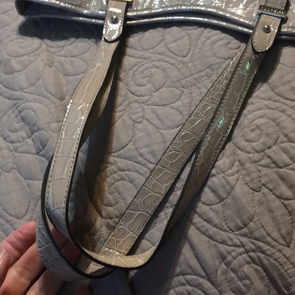 - Rosetti bone color purse - Picture 2 of 6